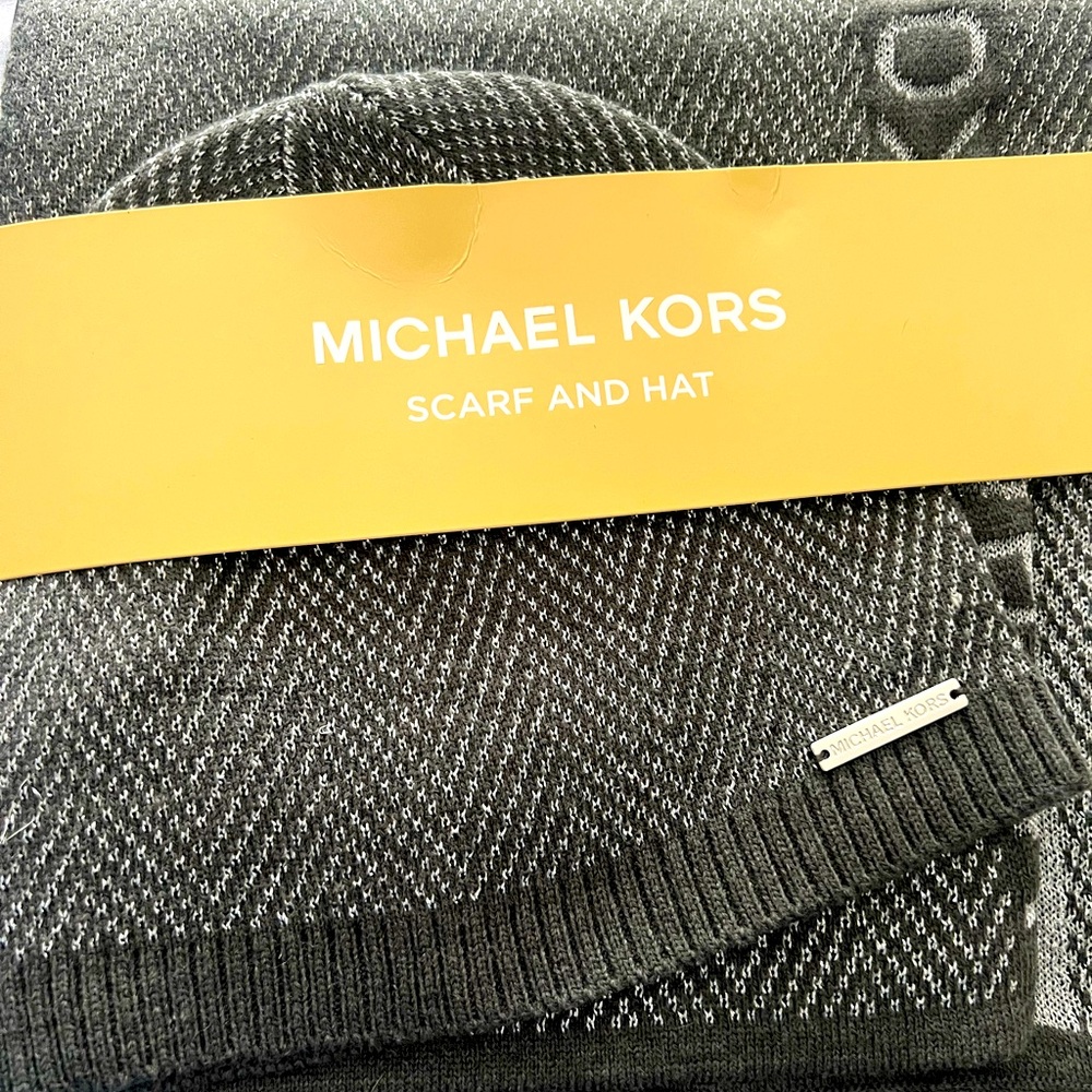 Brand new Michael Kors scarf and hat set